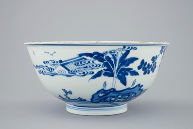 A Chinese blue and white bowl with a rabbit, Kangxi