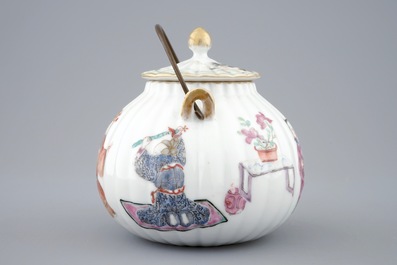 A Chinese famille rose teapot and cover, 19th C.