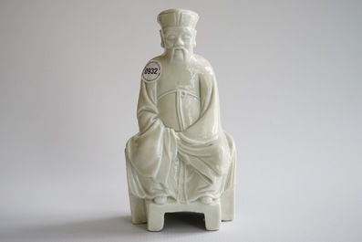 A Chinese Dehua blanc de Chine figure of the poet Li Bai, 18th C.