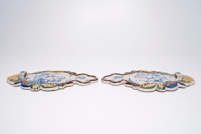 A pair of polychrome Makkum Dutch Delft wall appliques, 19/20th C.