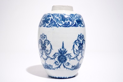 A Dutch Delft blue and white jar with ornamental chinoiserie design, late 17th C.