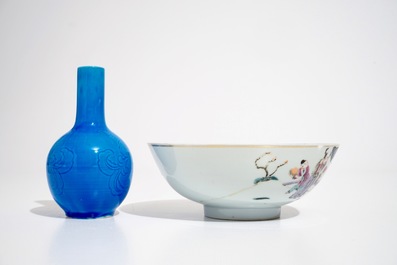 A varied lot of Chinese famille rose and monochrome porcelain, 19/20th C.