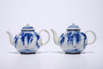 A pair of Japanese Arita miniature blue and white landscape teapots, Edo, 17th C.