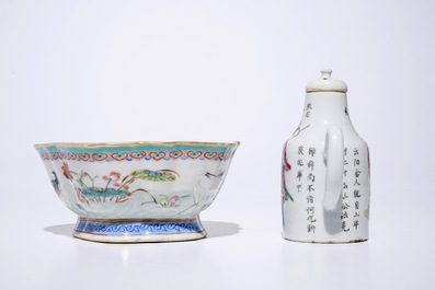 Une verseuse &quot;Wu Shuang Pu&quot; et un bol aux canards mandarins en porcelaine de Chine famille rose, 19&egrave;me