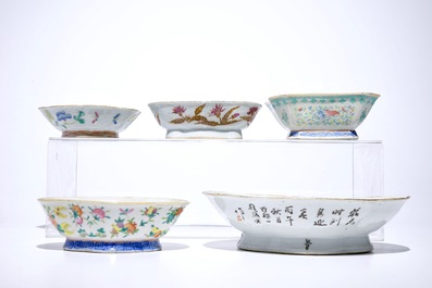 Five Chinese famille rose and qianjiang cai bowls and a famille rose plate, 18/20th C.