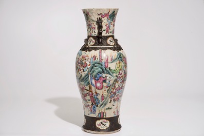 A Chinese famille rose Nanking crackle glaze vase, 19th C.