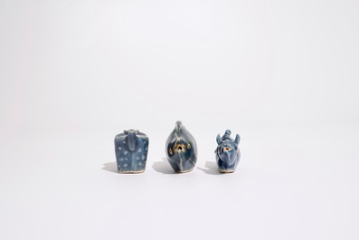 Three Chinese monochrome blue waterdroppers, 19/20th C.