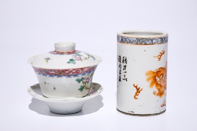 A varied lot of Chinese famille rose and iron red porcelain, 19/20th C.