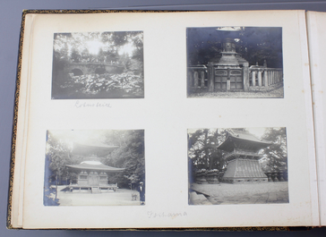 Een foto-album met foto's uit China en Japan, ca. 1900