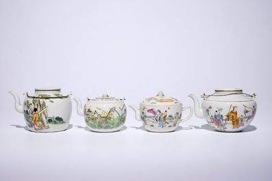 Quatre th&eacute;i&egrave;res en porcelaine de Chine famille rose, 19/20&egrave;me