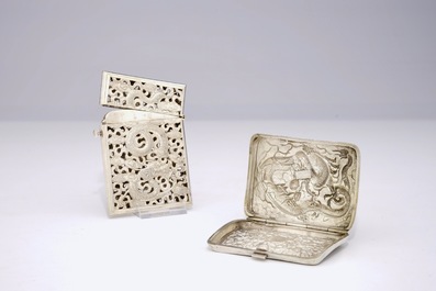 A Chinese silver card box and a cigarette case, 19/20th C.