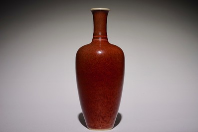 A Chinese monochrome copper-red vase, Kangxi mark, 19/20th C.