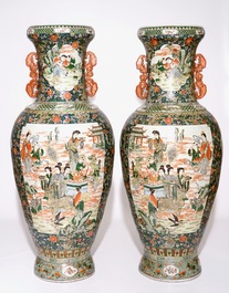 A massive pair of Chinese vases, 20th C.