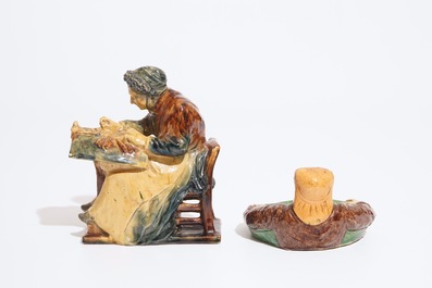 Un pichet Art Nouveau et deux figures en poterie flamande, prob. ateliers de Vandevoorde, 20&egrave;me