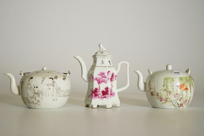 Two Chinese qianjiang cai teapots and a wine jug, 19/20th C.