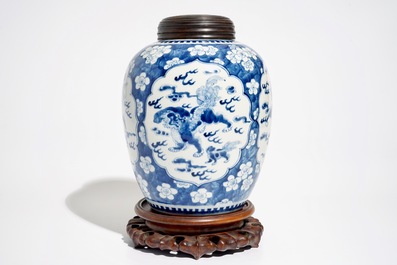 A Chinese blue and white jar with Buddhist lions, Kangxi