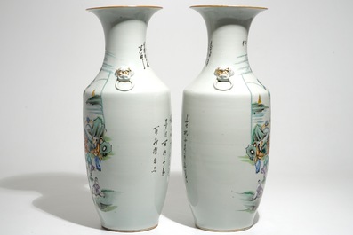 A pair of Chinese famille rose vases with playing boys, 19/20th C.