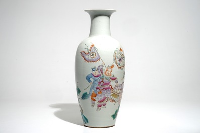A Chinese famille rose warriors vase, 19th C.