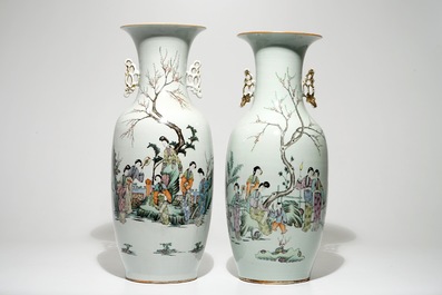 Cinq vases en porcelaine de Chine famille rose et qianjiang cai, d&eacute;but du 20&egrave;me