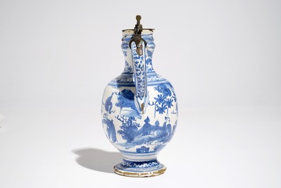 Een blauwwitte chinoiserie kan met tinnen deksel, Haarlem of Delft, 1e helft 17e eeuw