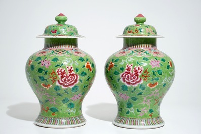 A pair of Chinese famille rose vases and a pair of jardinieres on stands, 19/20th C.