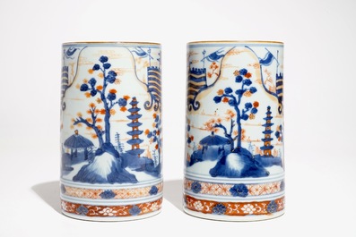 A pair of Chinese Imari mugs with landscape design, Kangxi