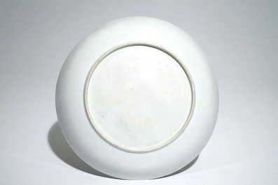 Un bol et une assiette en porcelaine de Chine grisaille &agrave; d&eacute;cor de buffles, Yongzheng