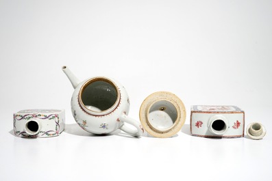 A Chinese famille rose teapot and two tea caddies, Qianlong