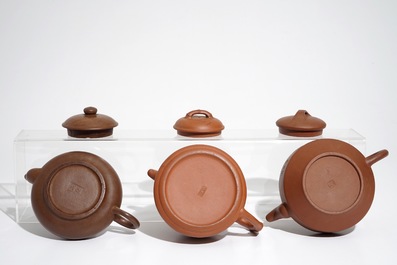 Three various Chinese Yixing stoneware teapots and covers, 19/20th C.