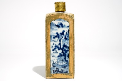 A square Japanese Arita blue and white bottle with biscuit frame, Edo, 17/18th C.