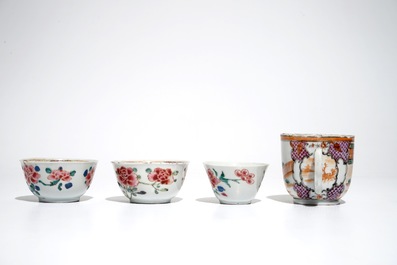 Quatre tasses et soucoupes en porcelaine de Chine famille rose, Yongzheng/Qianlong