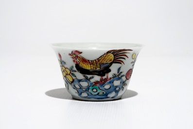 A Chinese blue and white dish, a pair of Canton vases and a cup and saucer with roosters, Qianlong and 19th C.