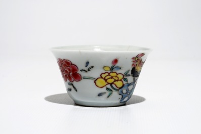 A Chinese blue and white dish, a pair of Canton vases and a cup and saucer with roosters, Qianlong and 19th C.