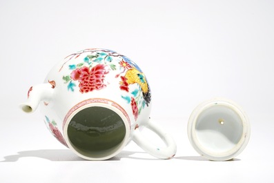 A Chinese famille rose rooster teapot and cover, Yongzheng