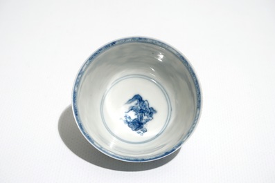 Seven Chinese blue and white cups and nine saucers, Kangxi