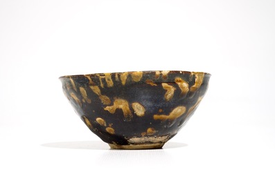 A Chinese Jizhou tortoise shell-glazed bowl, Southern Song Dynasty or later