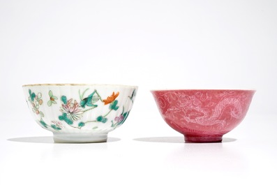 Three Chinese famille rose cups, two saucers and a seal paste box, 19/20th C.