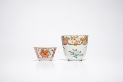 Une coupe au navire en porcelaine de Chine grisaille et deux tasses et soucoupes famille rose et Amsterdams bont, Qianlong