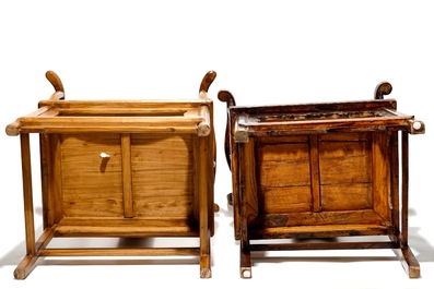 Two Chinese elm yoke-back chairs, 19/20th C.