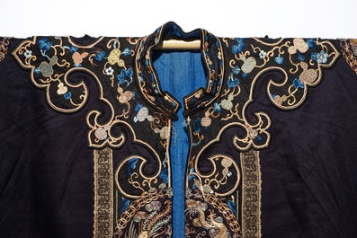 A Chinese embroidered silk woman's robe, Qing