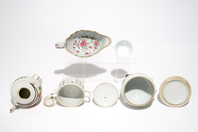 Un lot vari&eacute; en porcelaine de Chine famille rose et qianjiang cai, 18/20&egrave;me