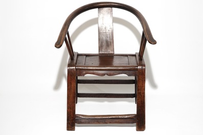 Four Chinese wood yoke-back chairs, 19/20th C.