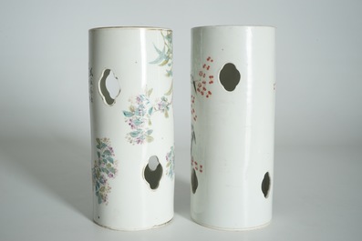 Deux porte-chapeaux en porcelaine de Chine qianjiang cai, 19/20&egrave;me