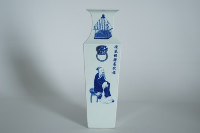 A Chinese square blue and white Wu Shuang Pu vase, 19th C.