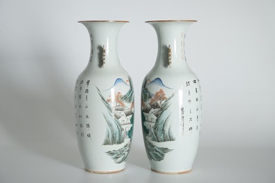 A pair of tall Chinese qianjiang cai landscape vases, 19/20th C.