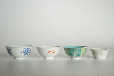 Four various Chinese famille rose and blue and white bowls, 19/20th C.