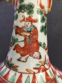 A Chinese wucai style bottle-shaped vase, Wanli mark, 19/20th C.