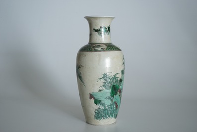 Two Chinese famille verte vases with birds, 19/20th C.