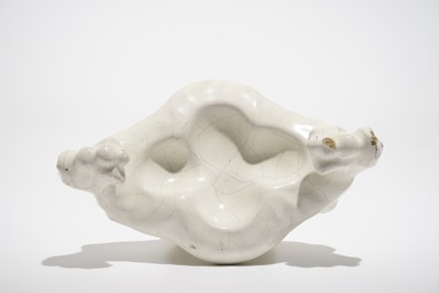 A monochrome white sculptural salt, Faenza, 17th C.