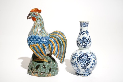 Un coq en fa&iuml;ence polychrome et un vase en bleu et blanc, D&egrave;svres, France, 19&egrave;me